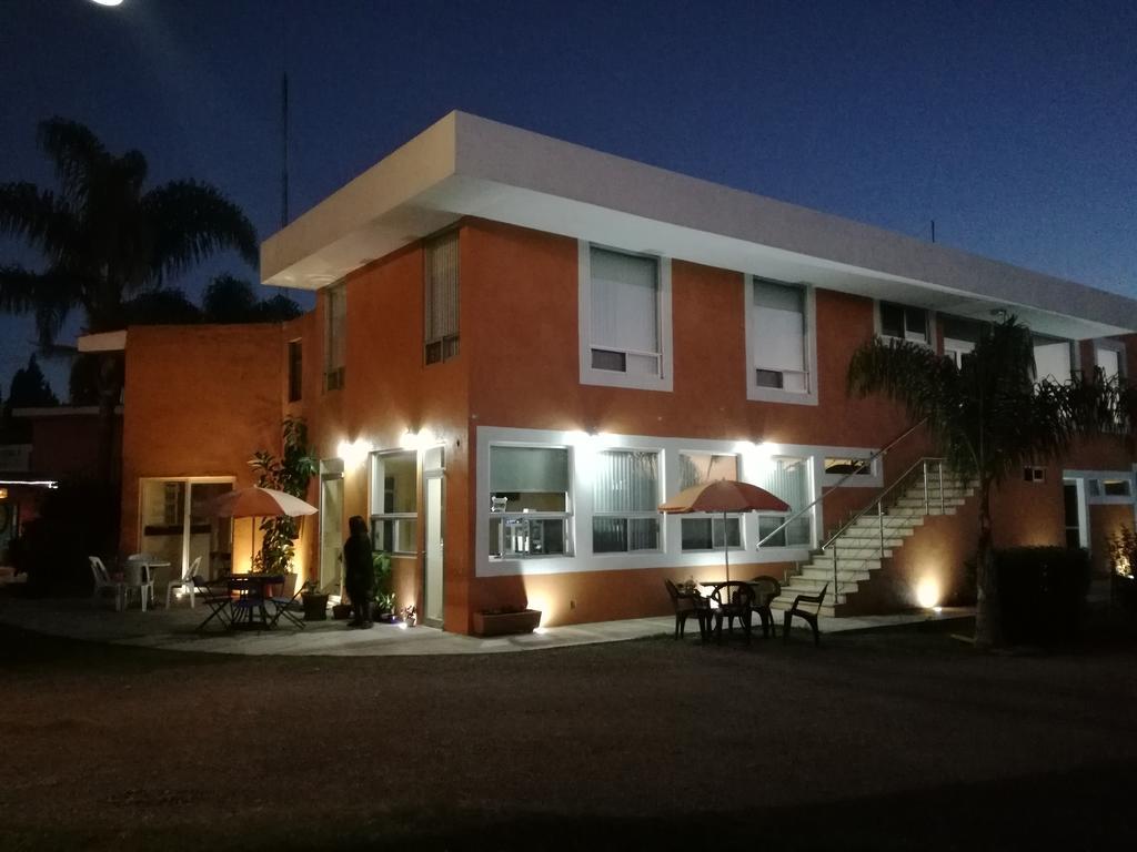 Villas Hotel Чолула Экстерьер фото